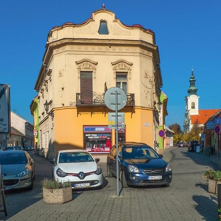 Apartmán Anna Komárno Exterior foto